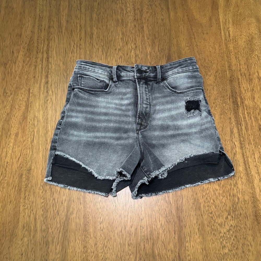 Good American Good Curve High Rise Distressed Denim Shorts Black Size 8/29